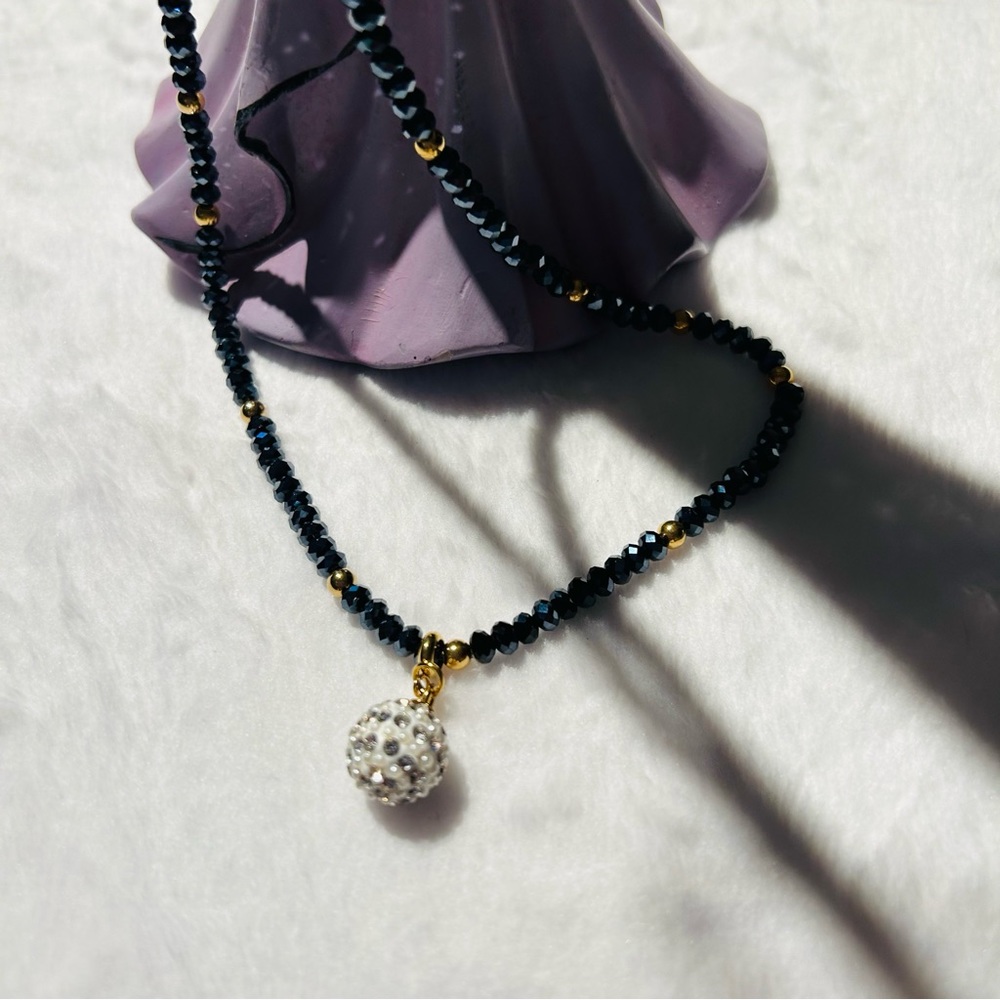 30 inches long glass beads necklace